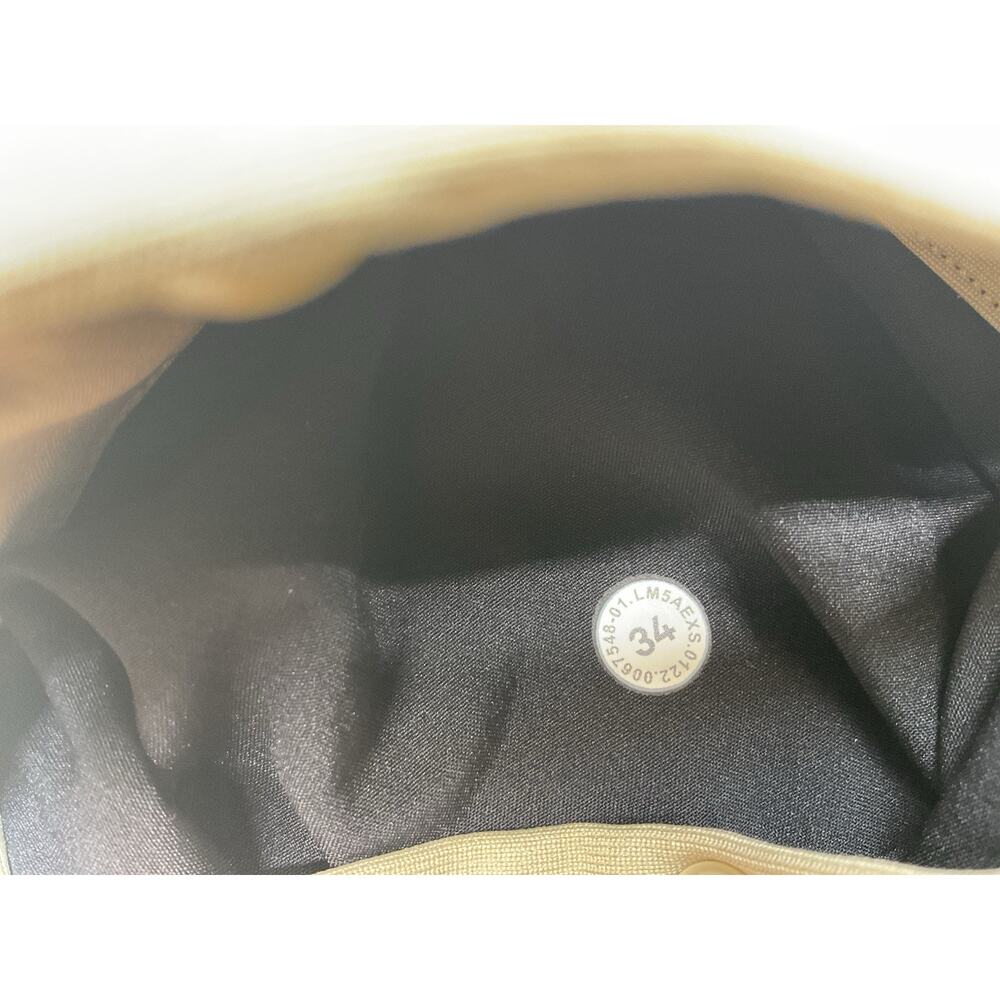 Lululemon Commission Pants Mens 34x32 Beige Performance Stretch Casual LM5AEXS - Picture 6 of 10
